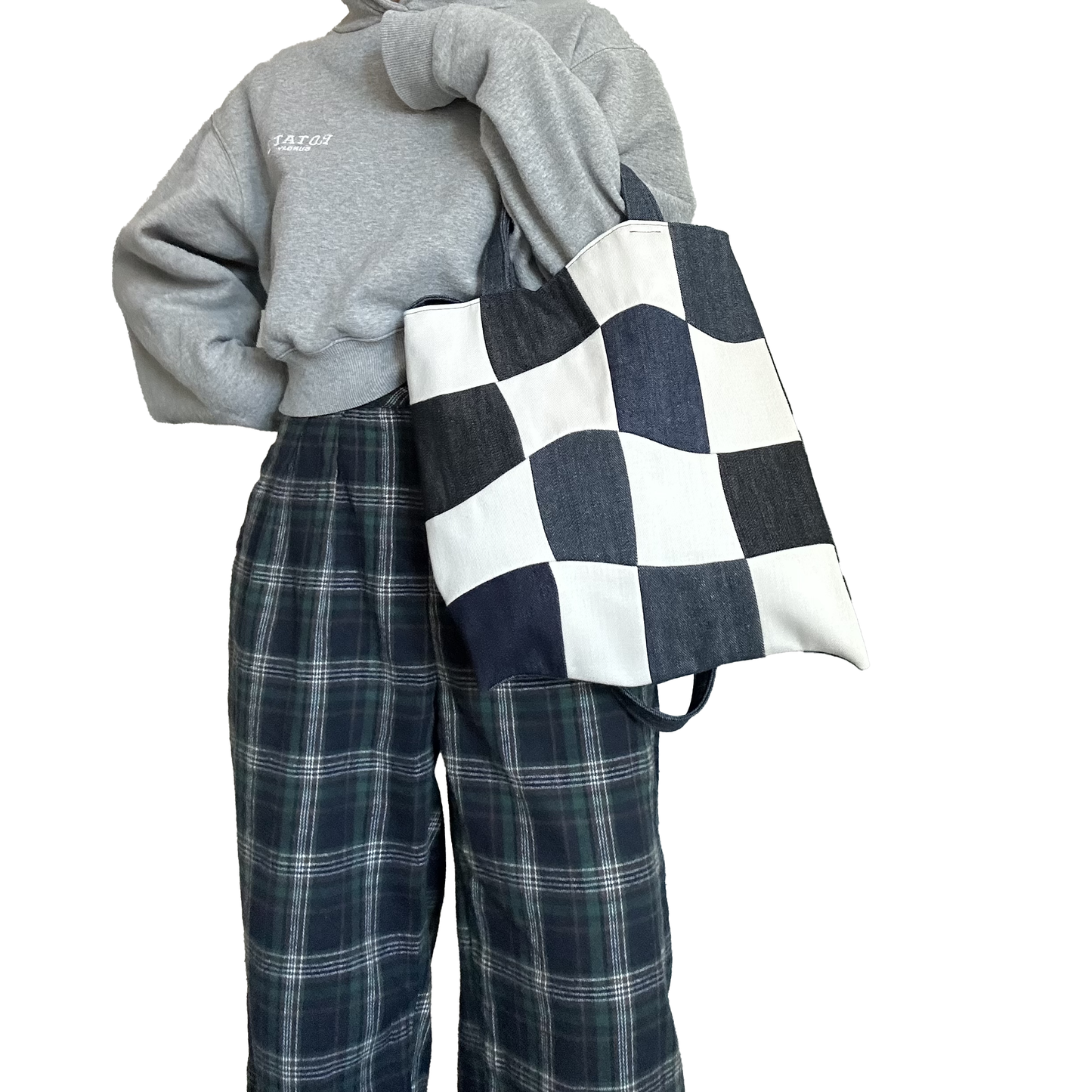 WIGGLE CROSSBODY BAG